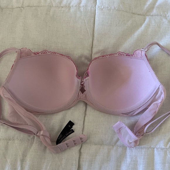 Victoria Secret Bra - Picture 4 of 7